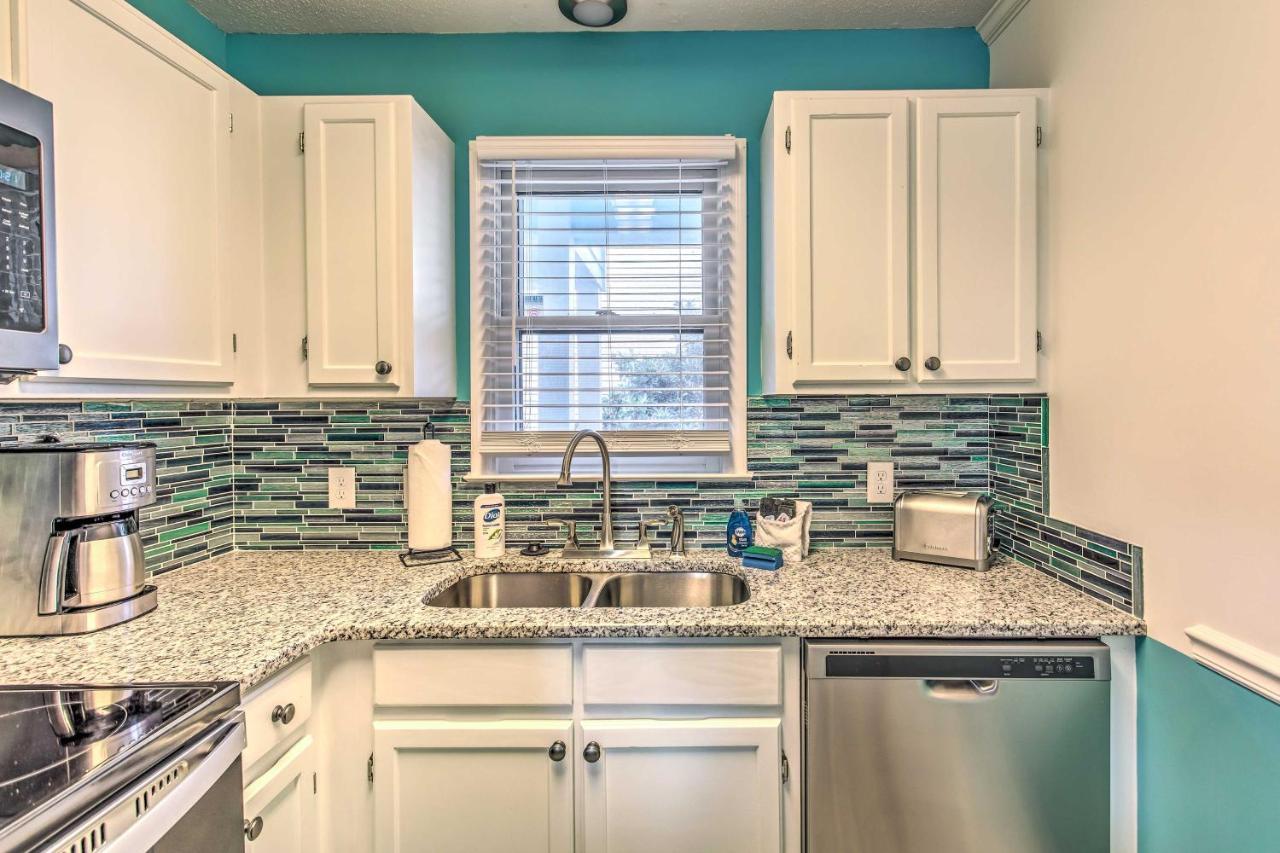 Surfside Beach Escape With Pool - Walk To Ocean! Myrtle Beach Exterior photo